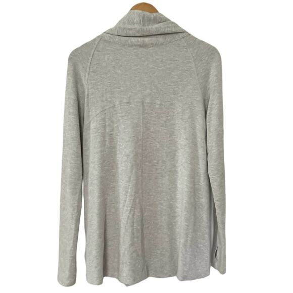 Lululemon Cardigan Jacket Womens Size 4 Coast Wrap Gray Sporty‎ Zip Up Running - Picture 4 of 8